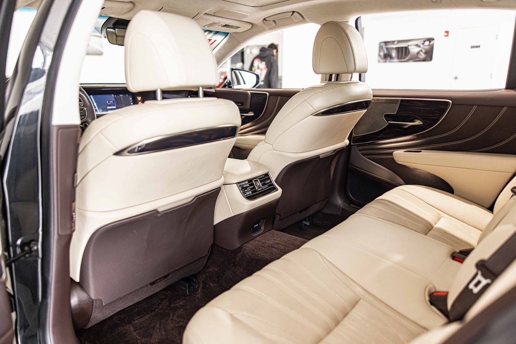 2018 LEXUS LS - Image 33