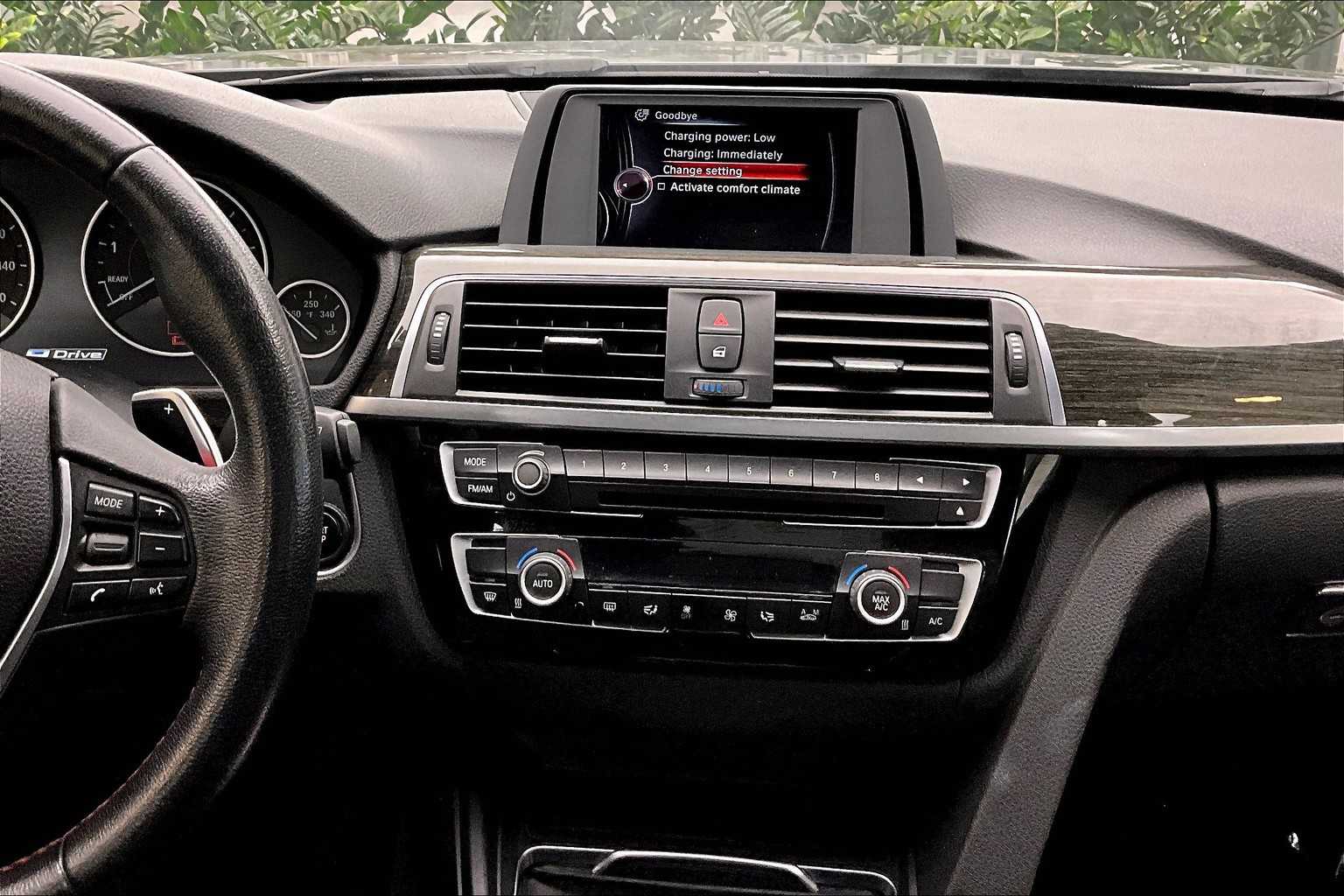 2017 Bmw 330e 3-Series photo 6