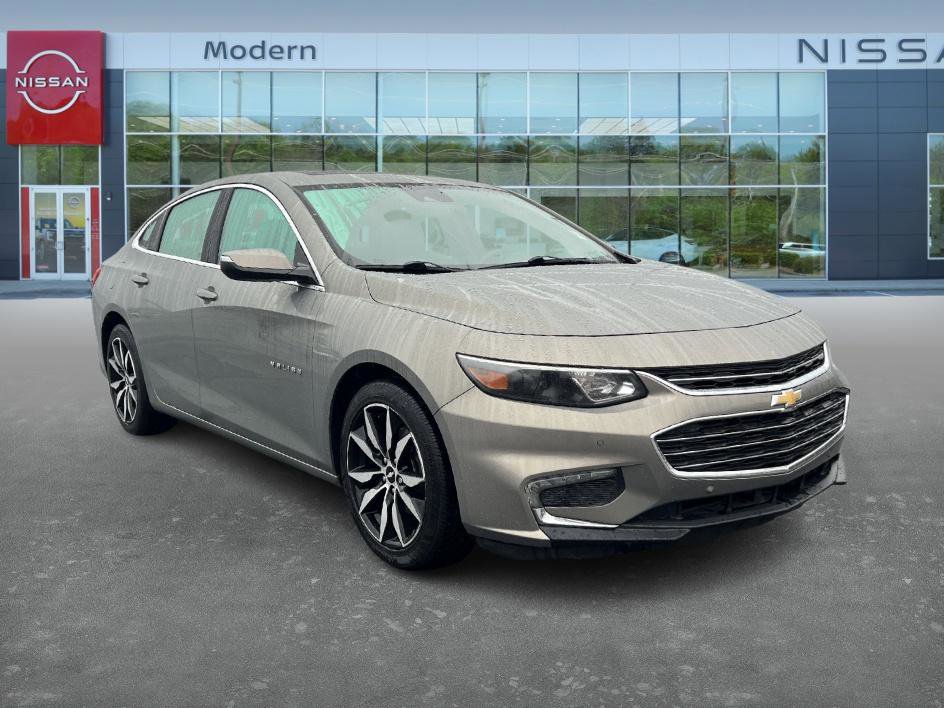 2018 Chevrolet Malibu 1LT photo 2