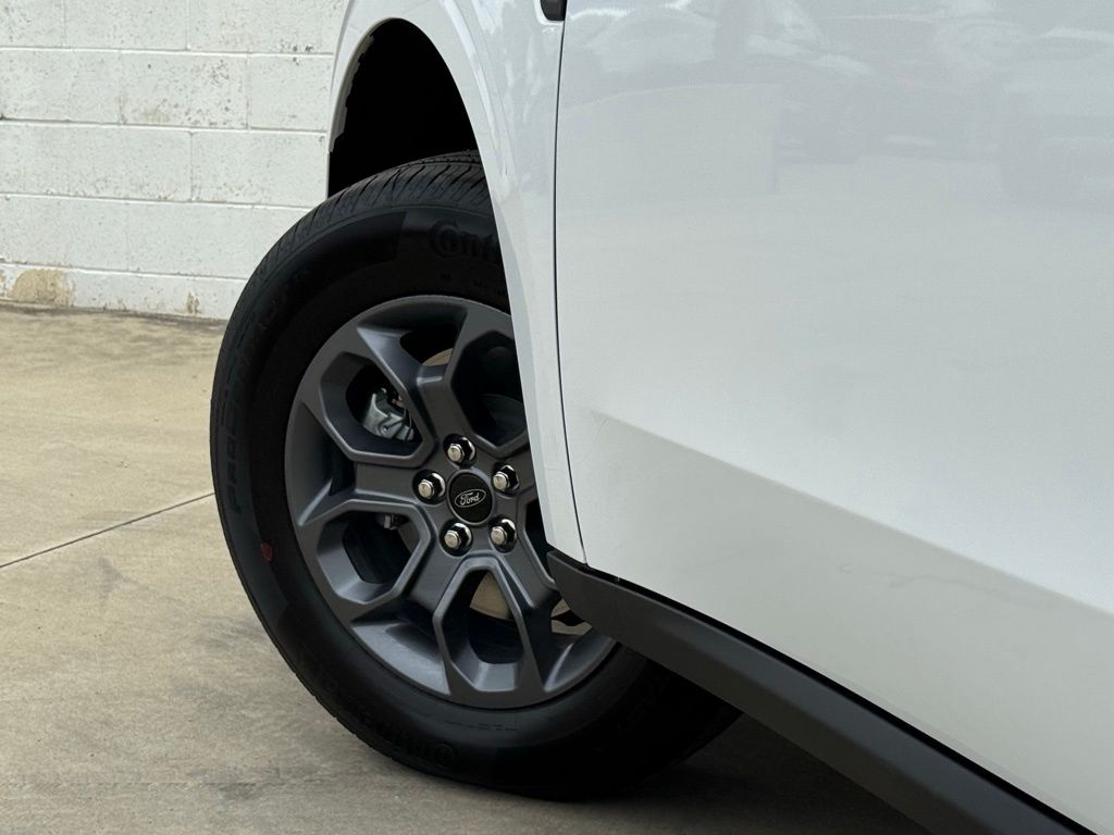 2025 Ford Maverick XLT photo 14