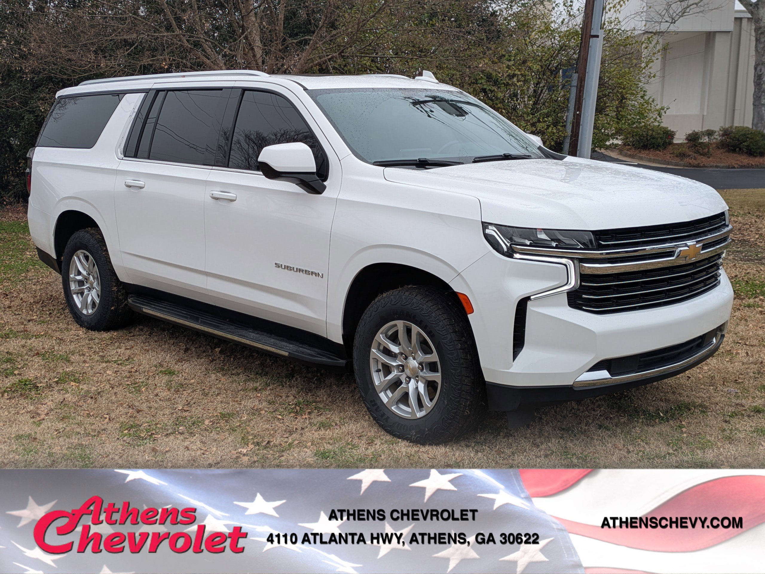 2021 Chevrolet Suburban LT's photo