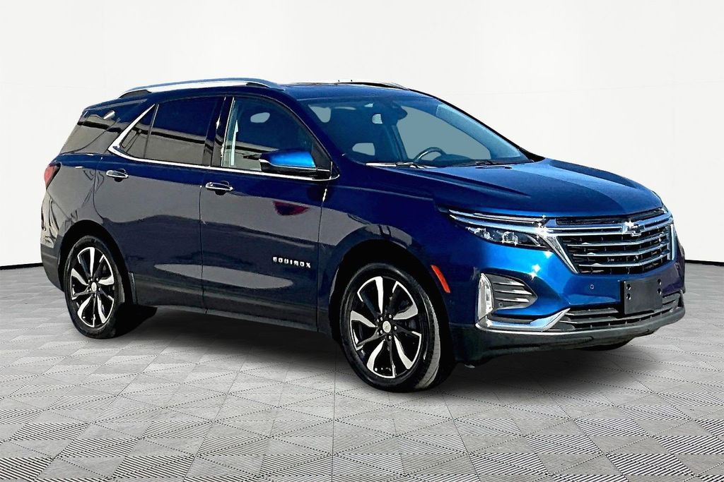 2022 Chevrolet Equinox Premier photo 2