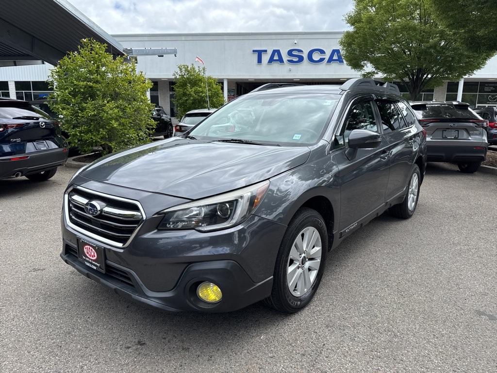Used 2019 Magnetite Gray Metallic Subaru 2.5i Premium image 1