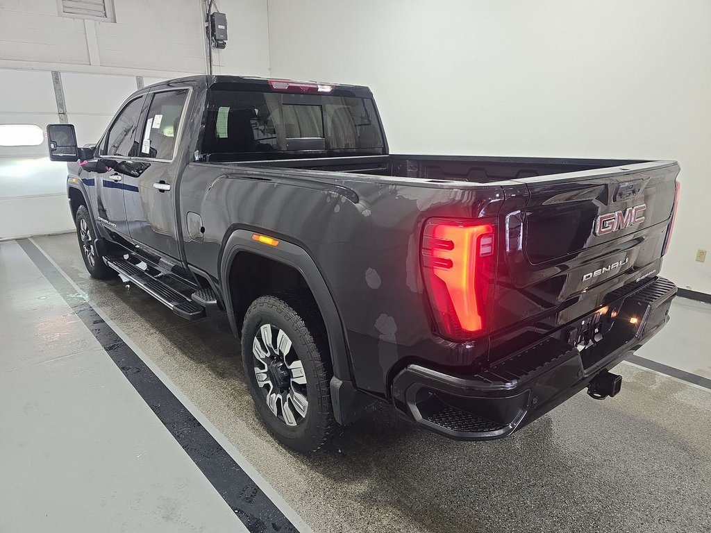 2024 Gmc Sierra HD Denali photo 4