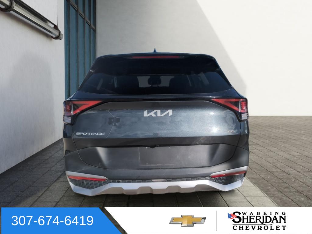 2024 Kia Sportage LX photo 4