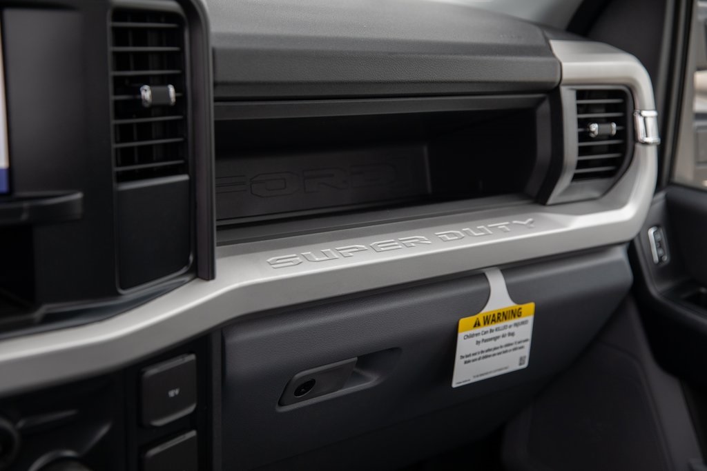 2025 Ford F-250 XL photo 35