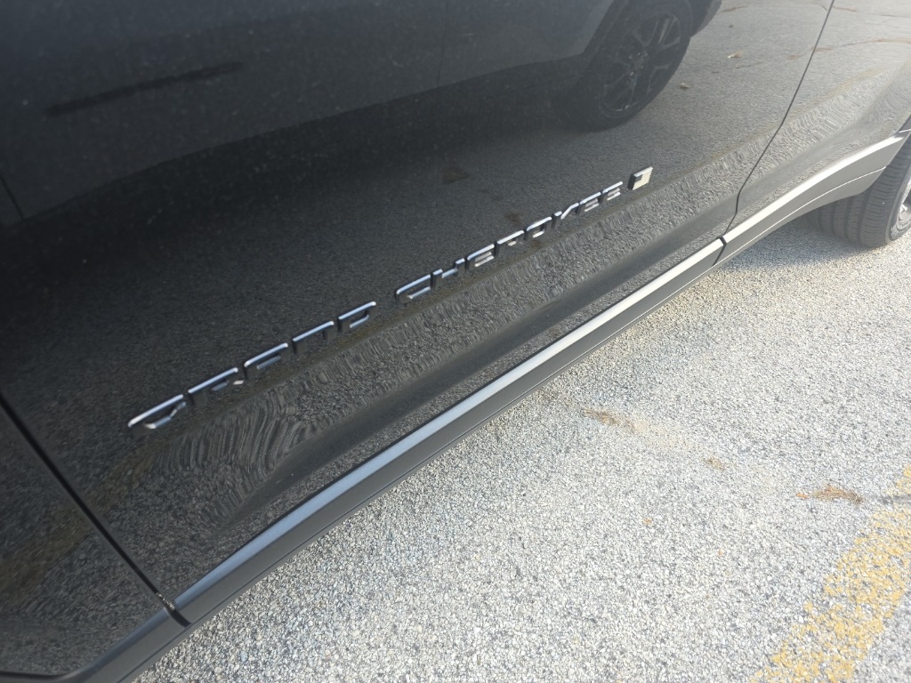 2025 Jeep Grand Cherokee Altitude X photo 4