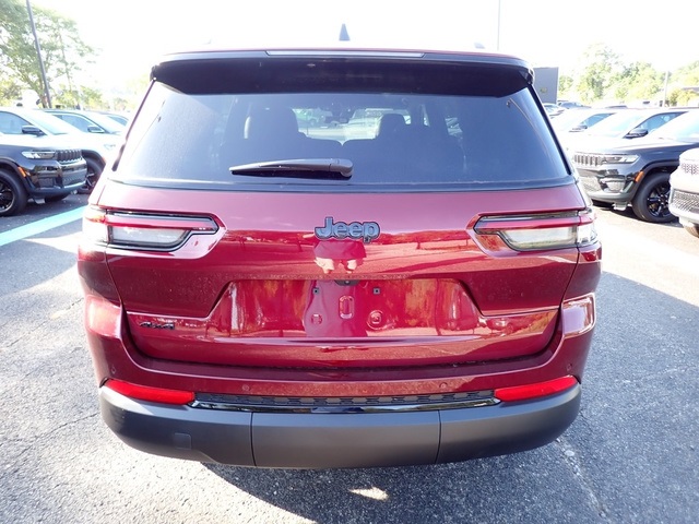 2025 Jeep Grand Cherokee Altitude X photo 4