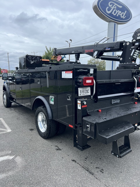 2024 Ford F-600 photo 4