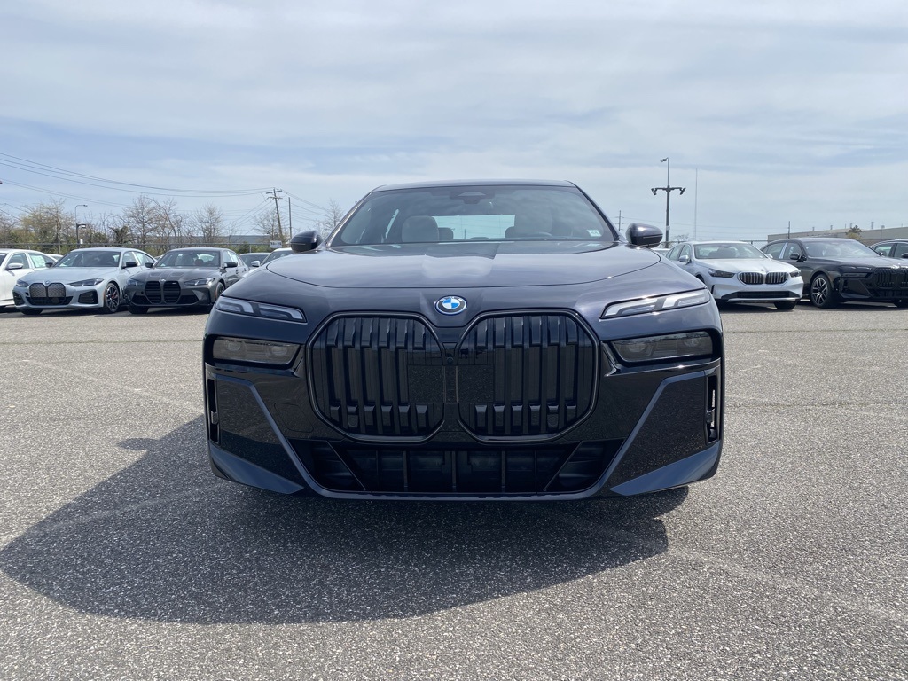 2025 Bmw i7 eDrive50 photo 2