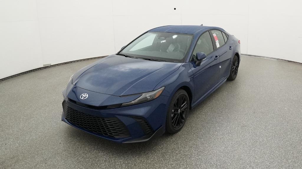 2026 Toyota Camry SE photo 5