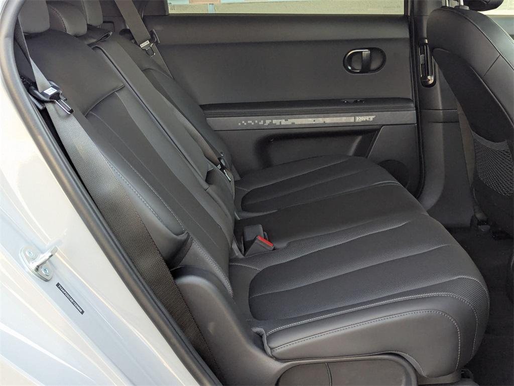 2025 Hyundai Ioniq 5 photo 30