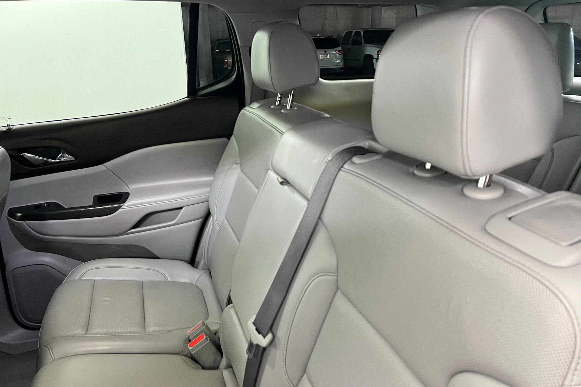 2023 Gmc Acadia SLT photo 12