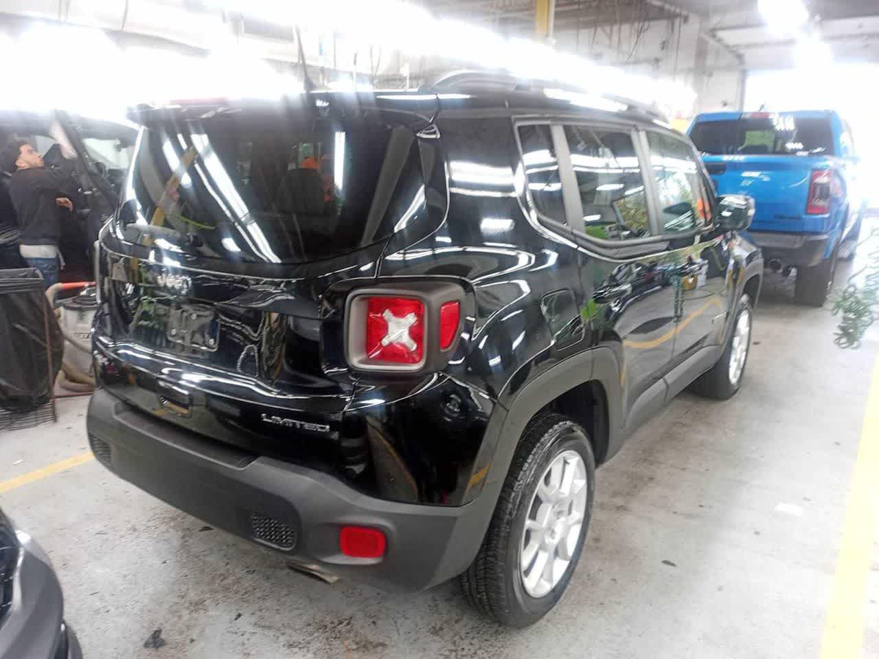 2021 Jeep Renegade Limited photo 3