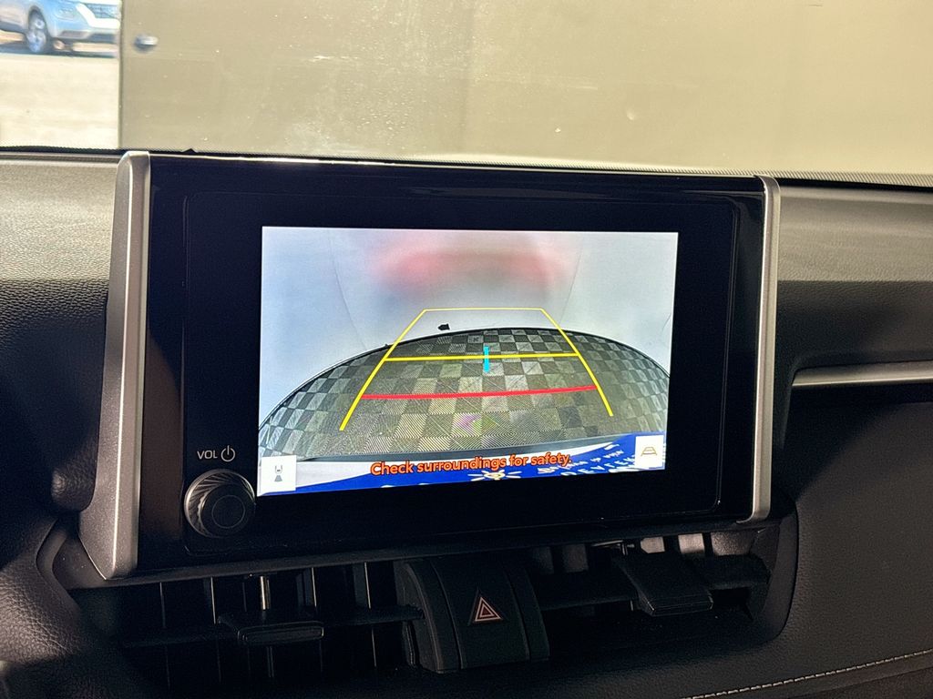 2024 Toyota RAV4 Hybrid LE photo 12