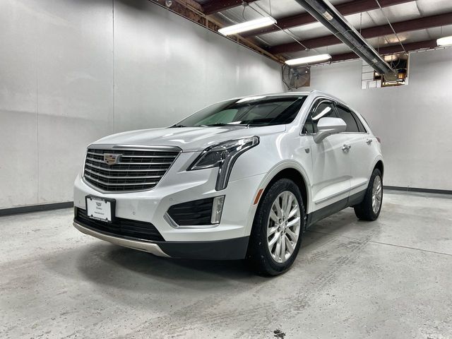 2017 Cadillac XT5 Platinum's photo