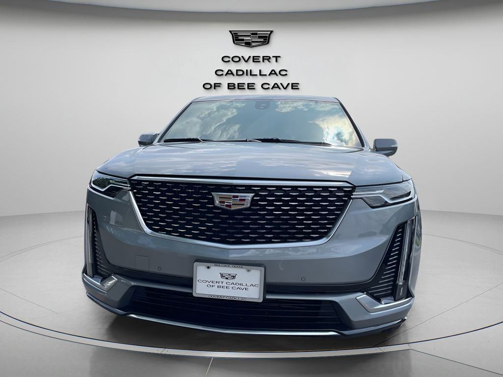2023 Cadillac XT6 Luxury photo 3