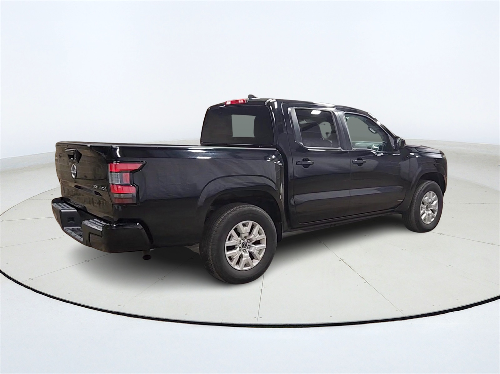 2023 Nissan Frontier SV photo 2