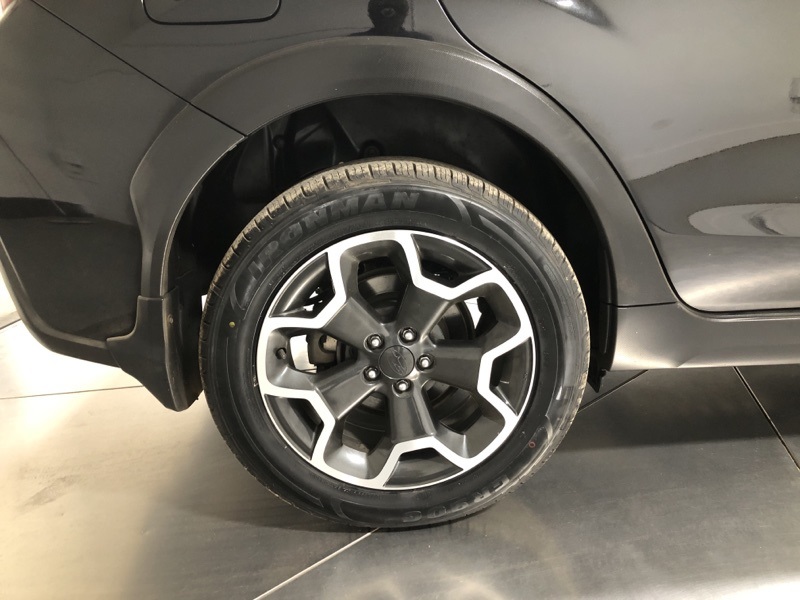 2015 Subaru Crosstrek 2.0i Premium photo 9