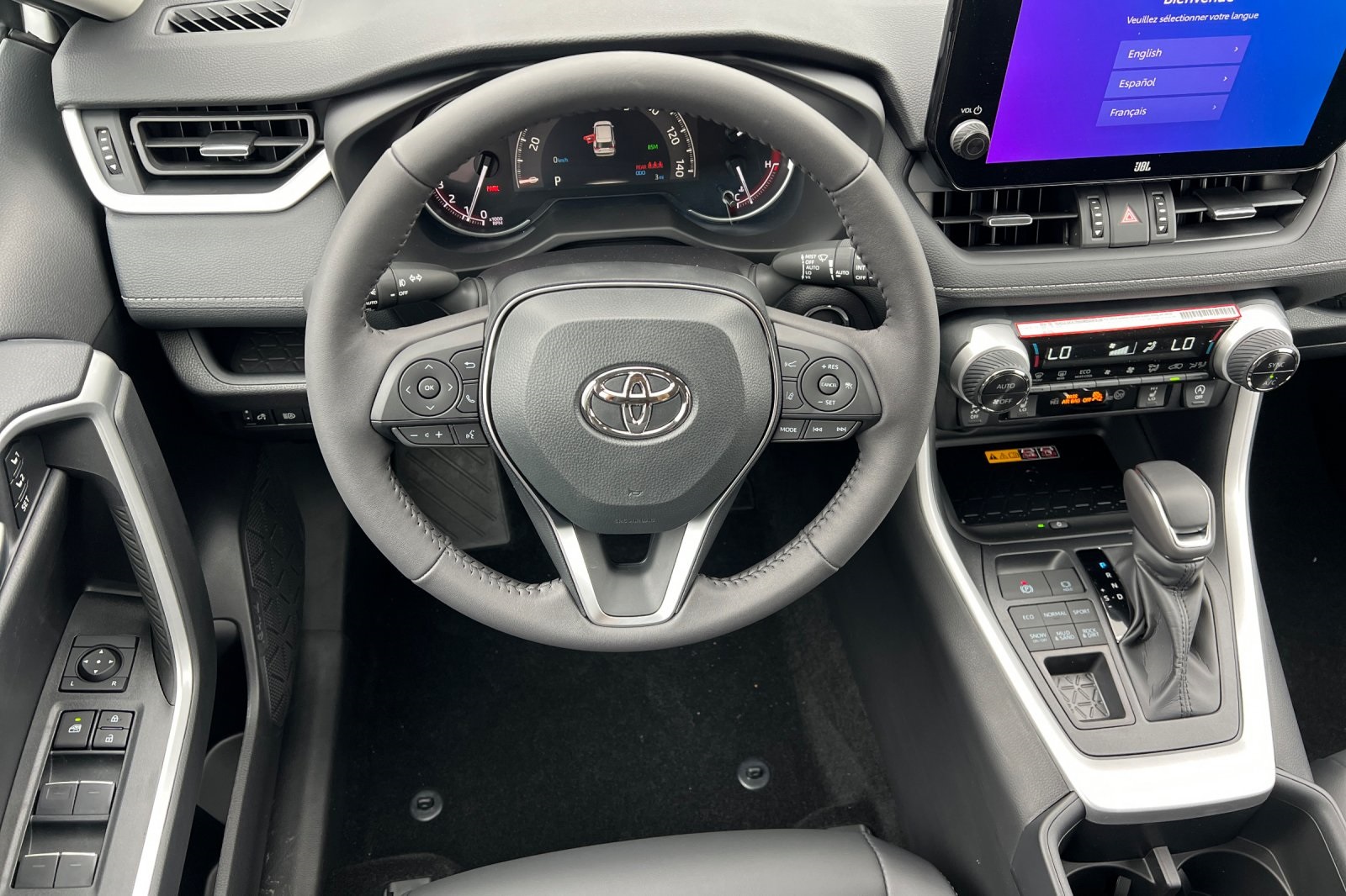 2025 Toyota RAV4 XLE Premium photo 13