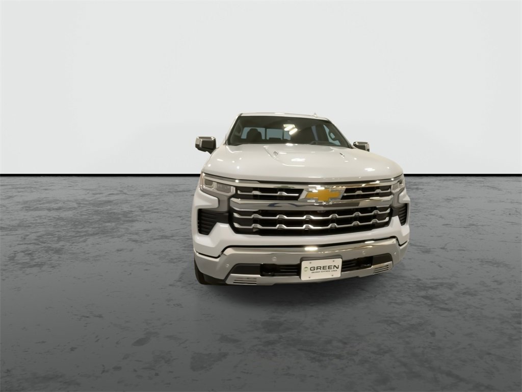 2026 Chevrolet Silverado 1500 LTZ photo 3