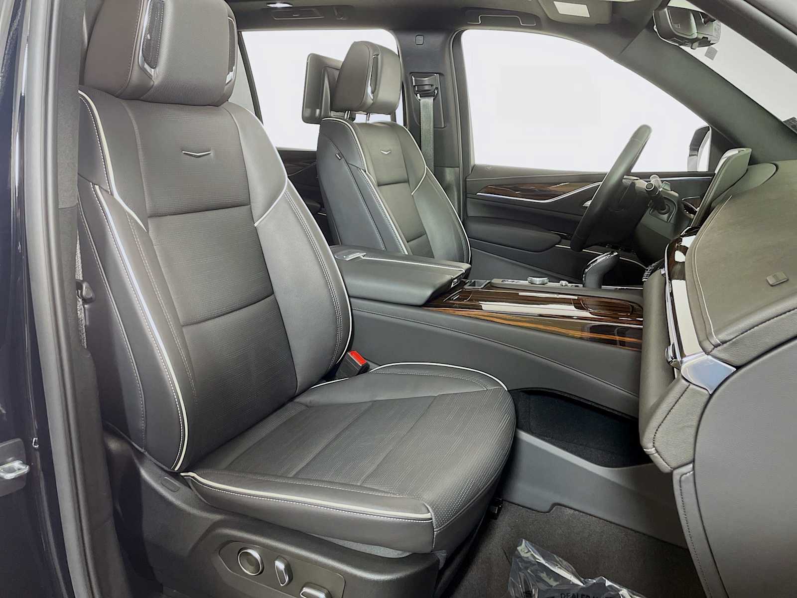 2023 Cadillac Escalade ESV Premium Luxury photo 27