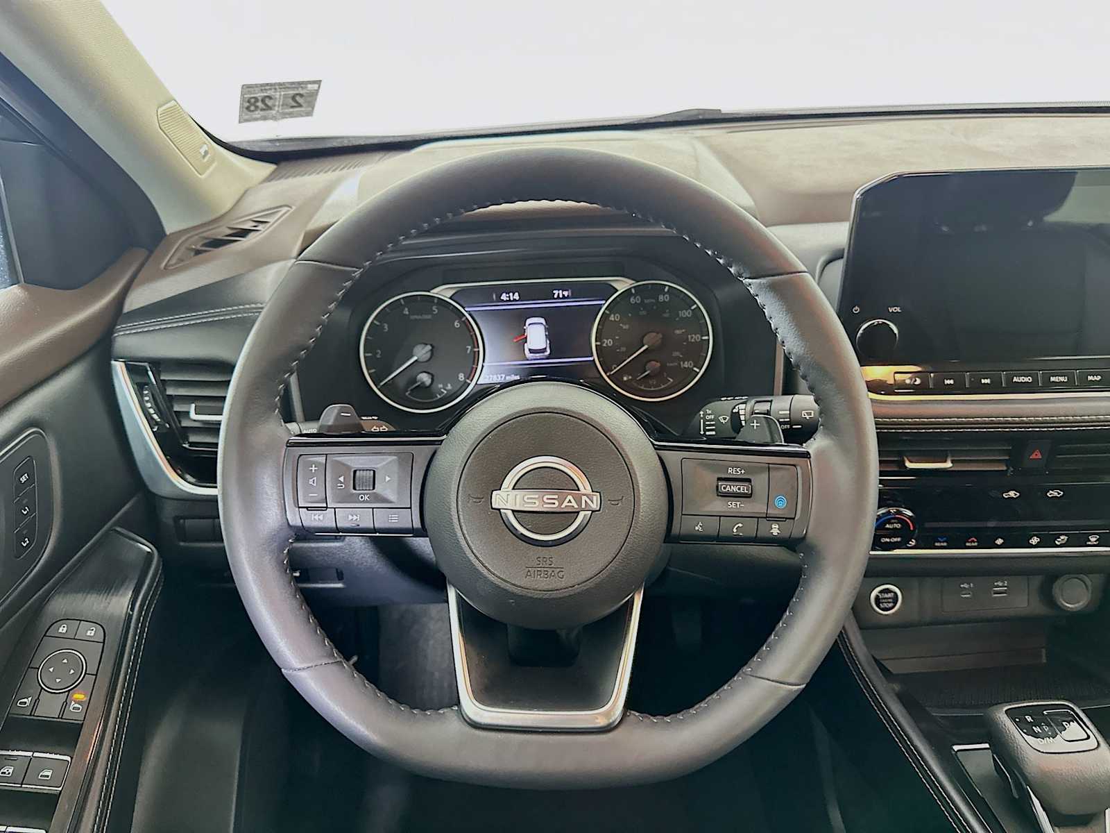 2023 Nissan Rogue SL photo 21