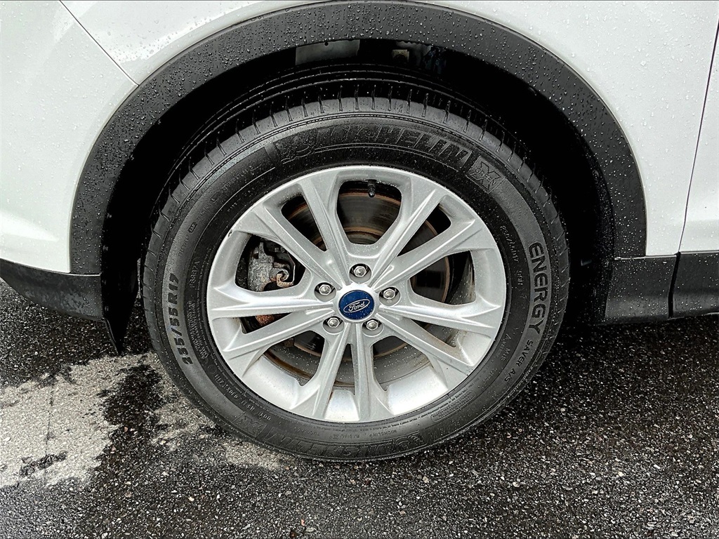 2019 Ford Escape SE photo 7