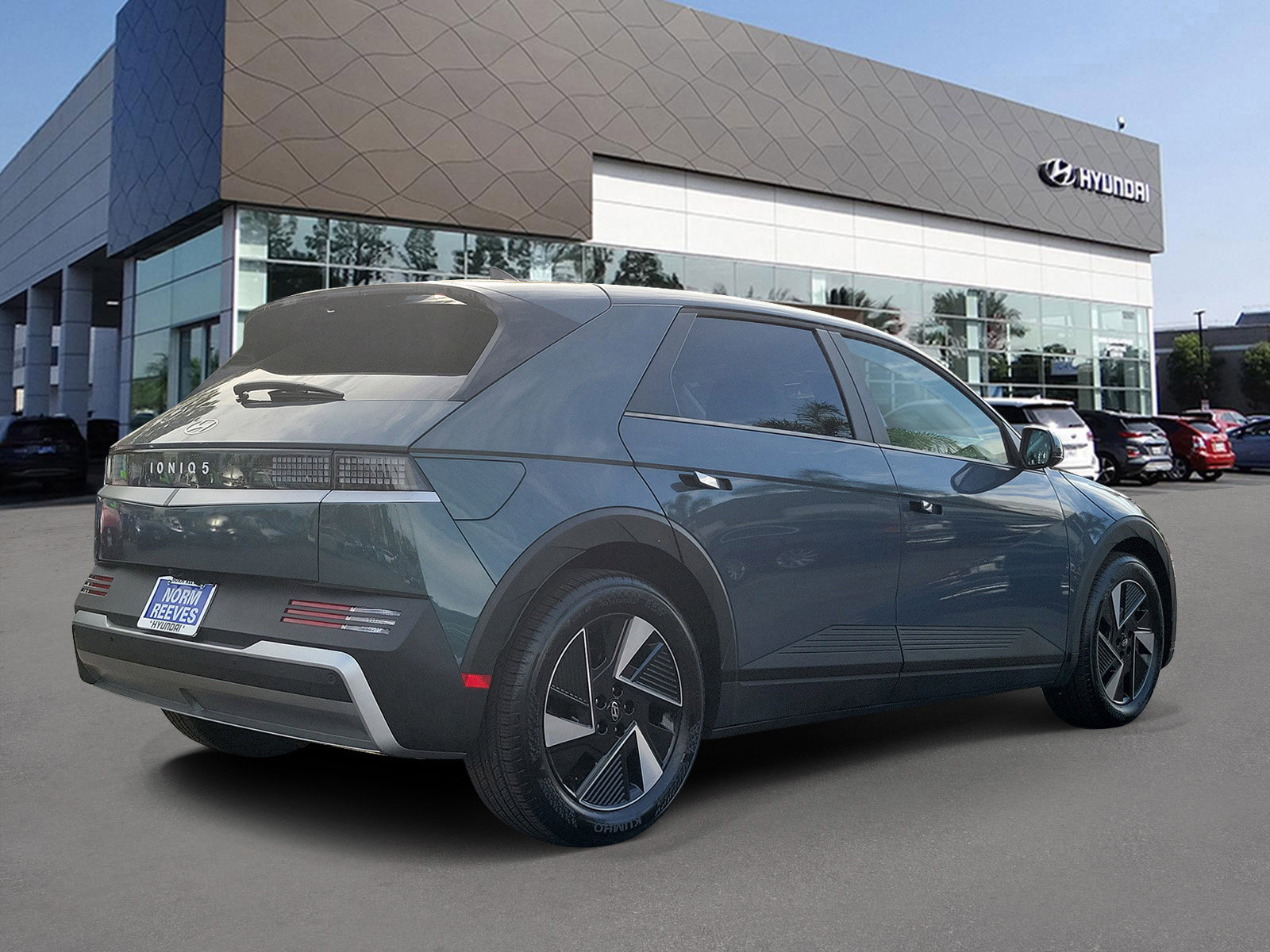 Certified 2025 Hyundai IONIQ 5 SE with VIN 7YAKM4DAXSY024505 for sale in Cerritos, CA