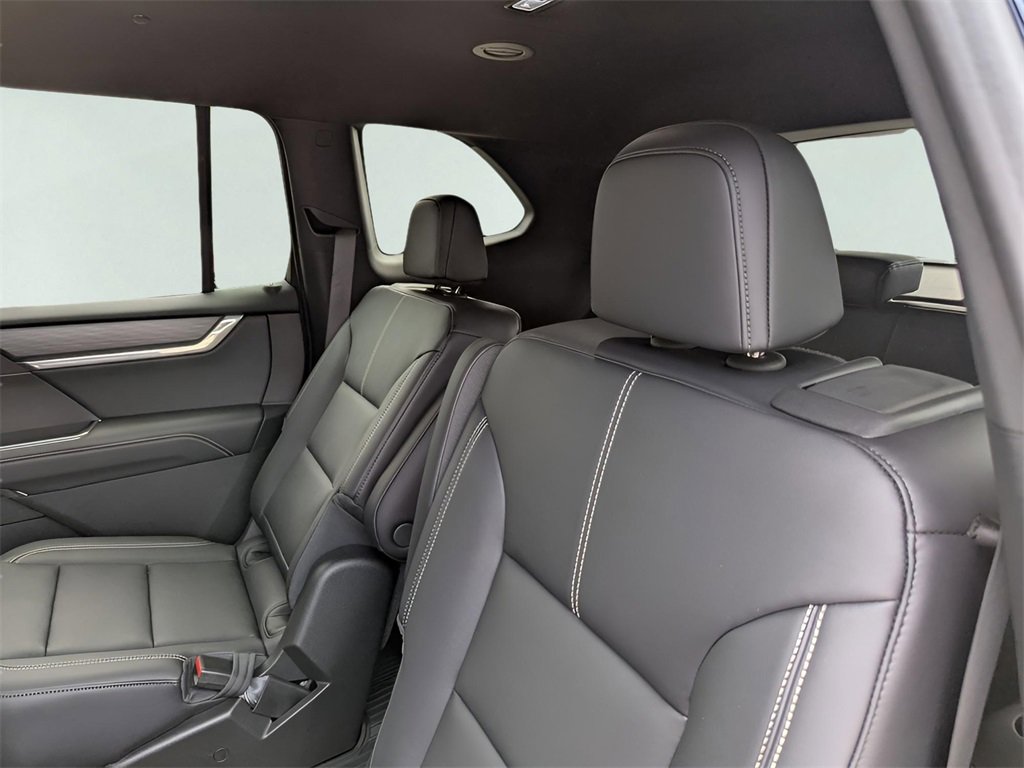 2026 Gmc Acadia Elevation photo 16
