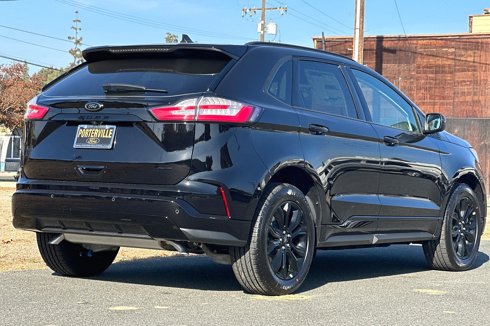 2024 Ford Edge SE photo 4