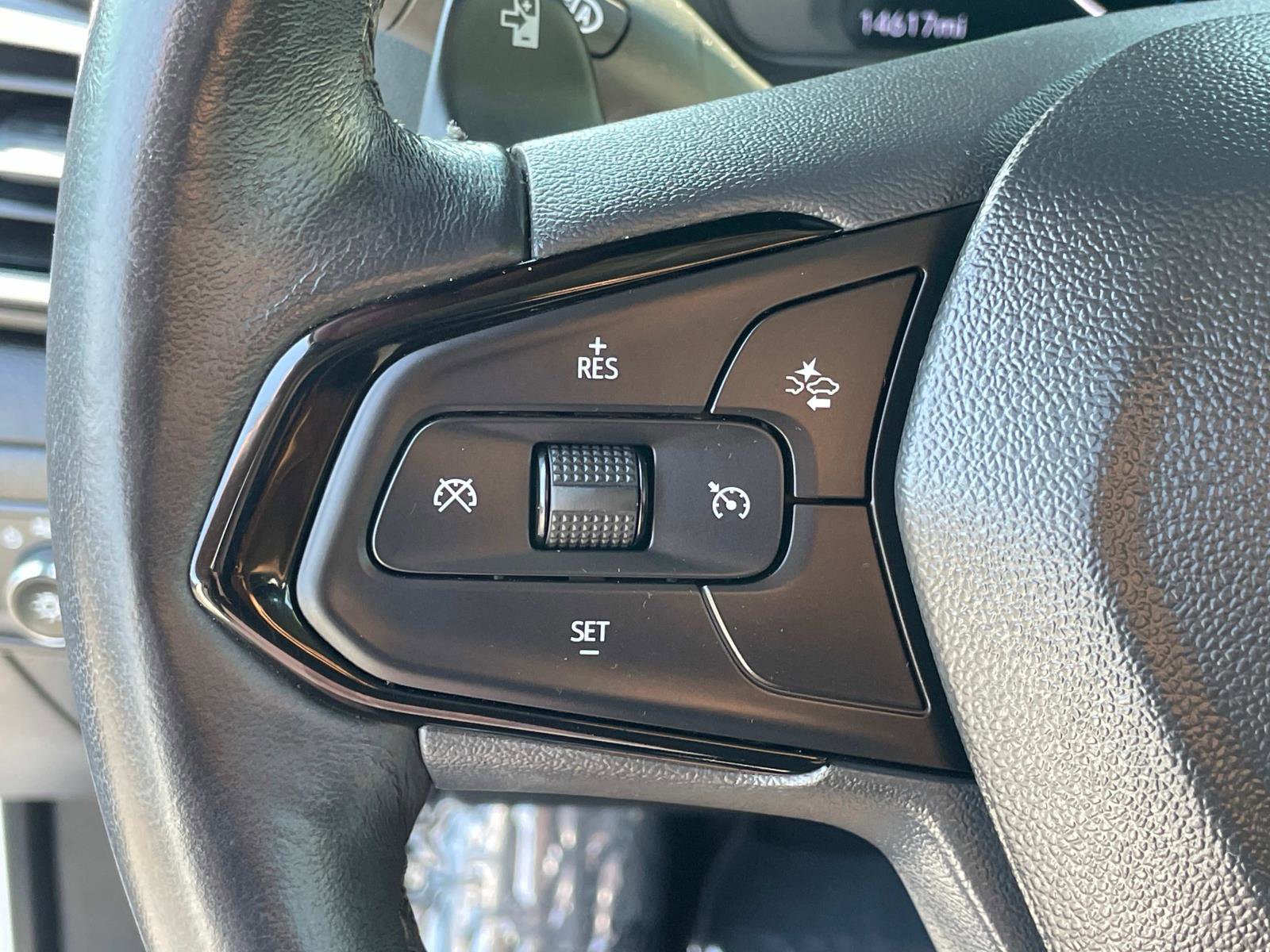 2022 Chevrolet Bolt EUV photo 8