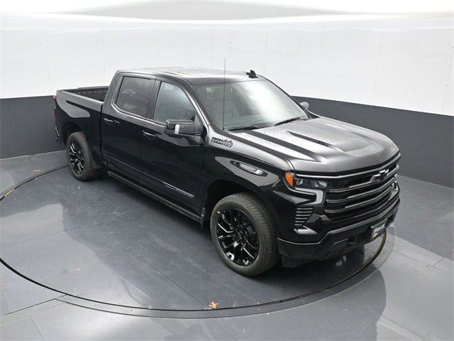 2026 Chevrolet Silverado 1500 High Country's photo