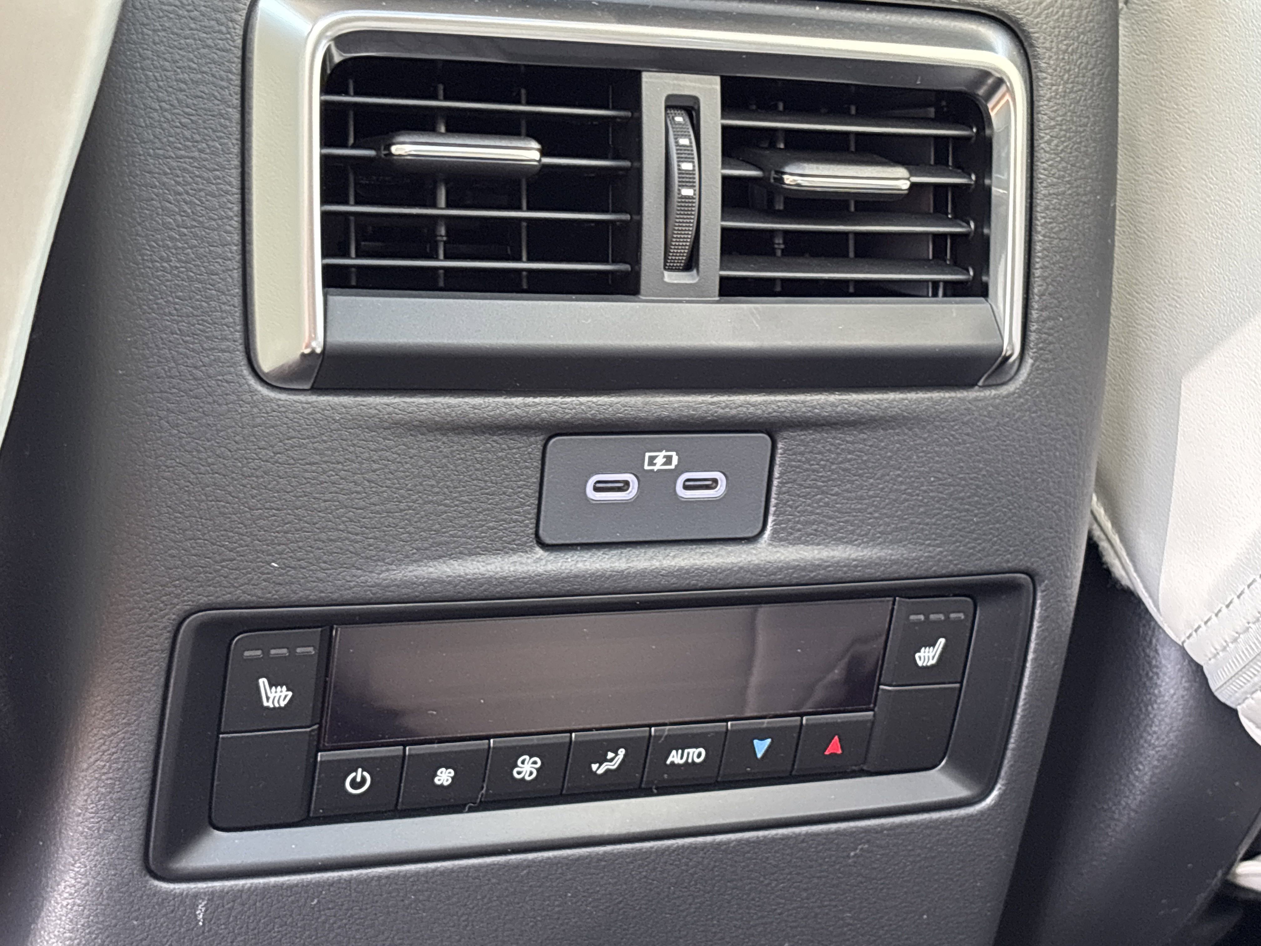 2025 Mazda CX-90 3.3 Turbo Premium Plus photo 9