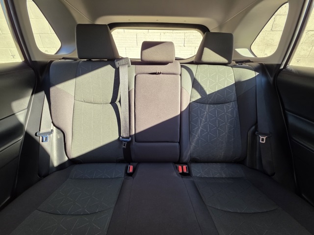 2022 Toyota RAV4 XLE photo 14