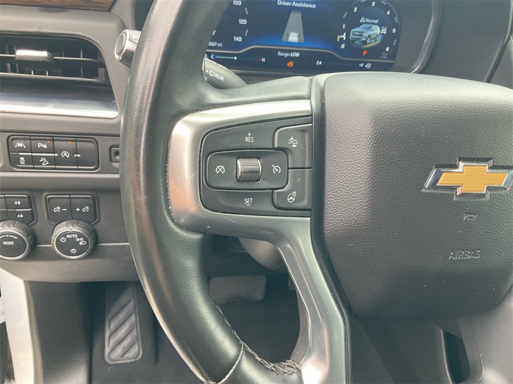 2023 Chevrolet Suburban Premier photo 31