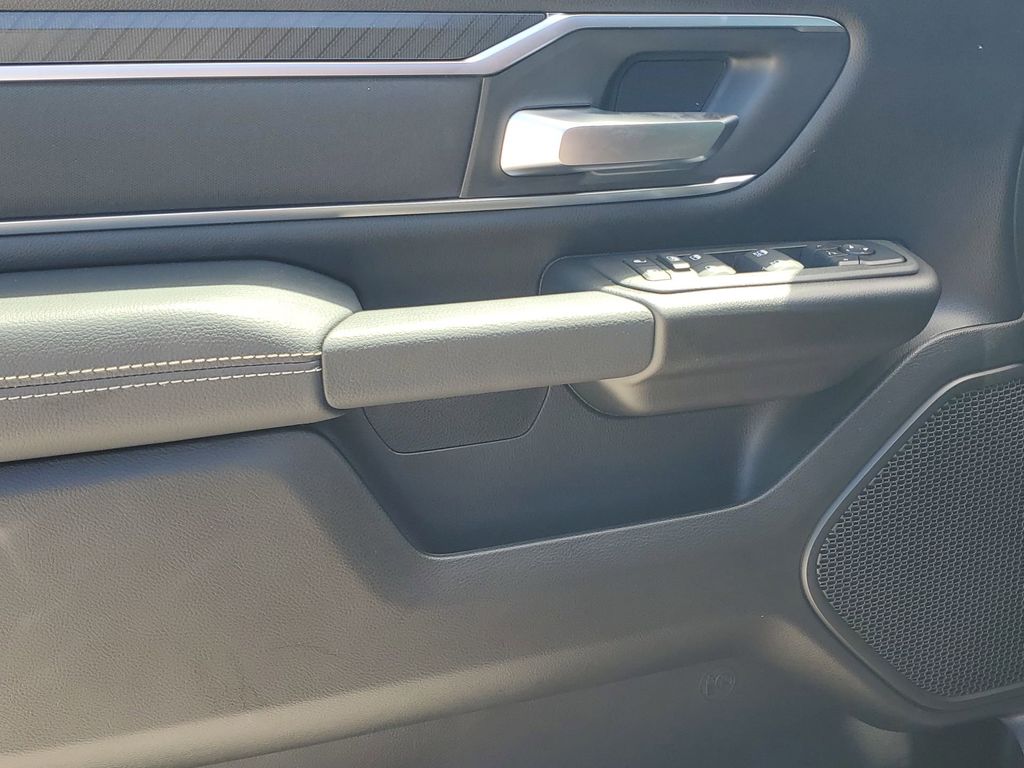 2026 Ram 1500 Sport photo 38