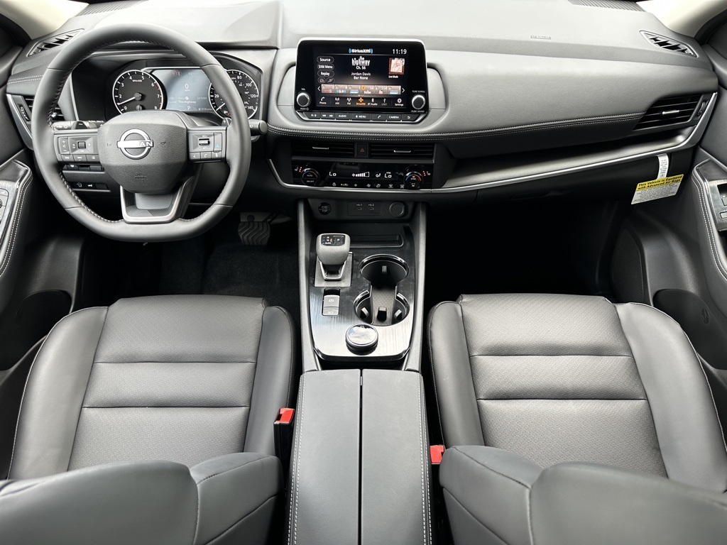2026 Nissan Rogue SV photo 20