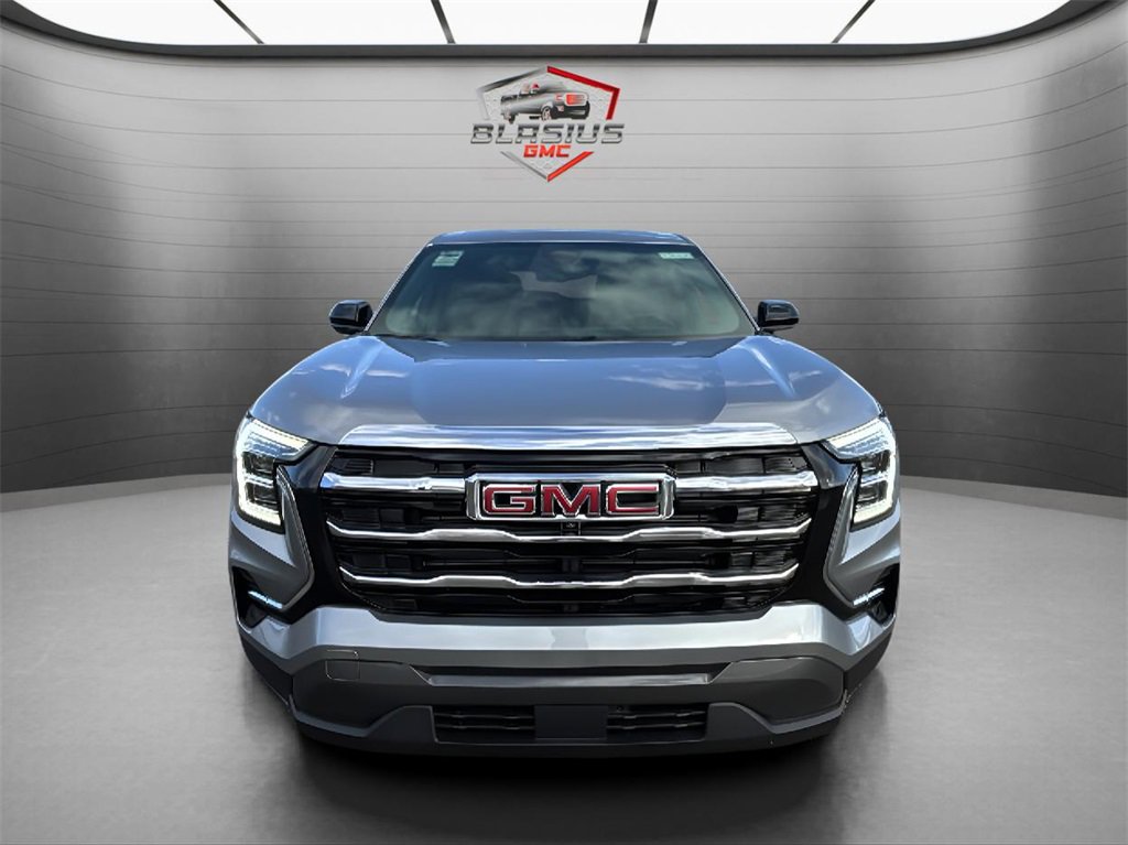 New 2025 Sterling Metallic GMC Elevation image 8