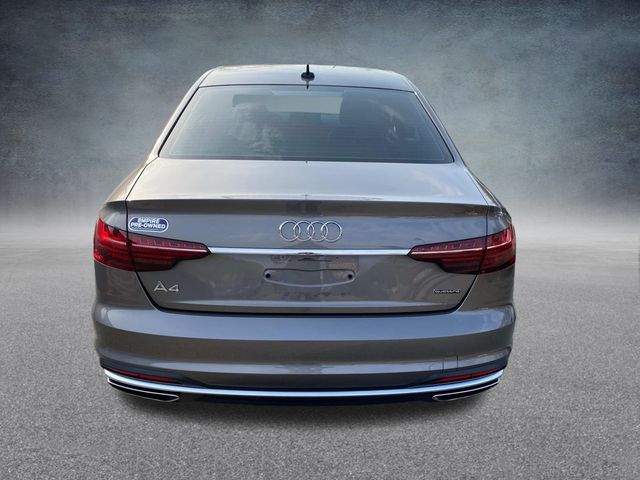2022 Audi A4 40 Premium Quattro photo 4