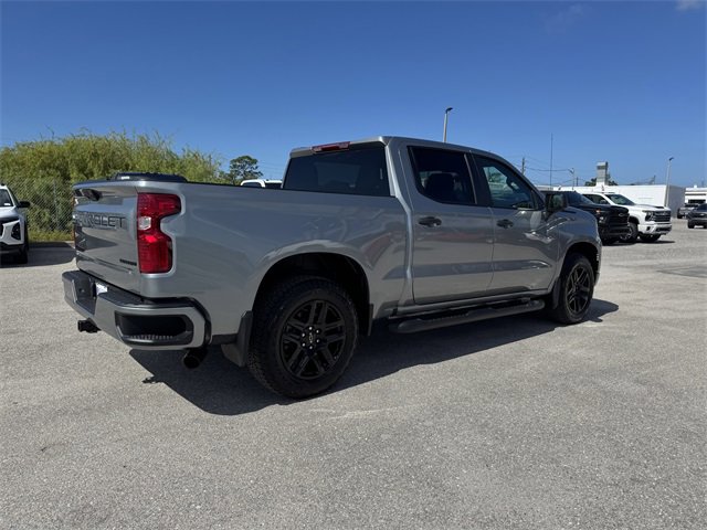 2026 Chevrolet Silverado 1500 Custom photo 4