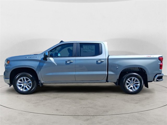 2026 Chevrolet Silverado 1500 LT photo 2