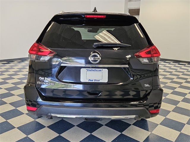 2018 Nissan Rogue SL photo 11
