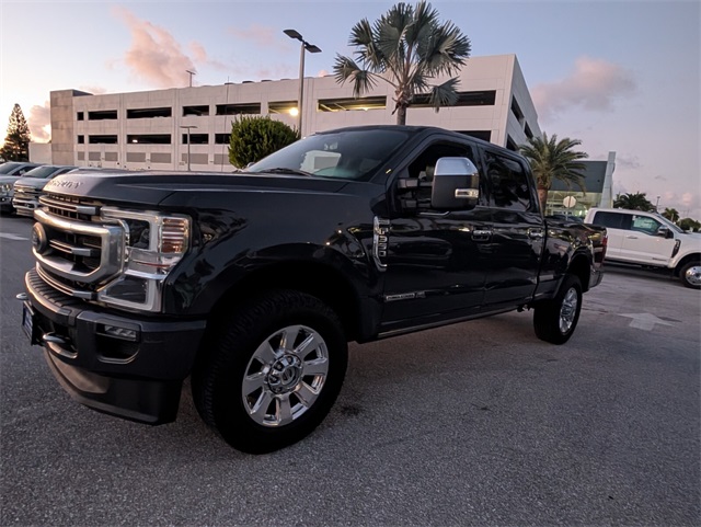 2021 Ford F-350 Platinum photo 4