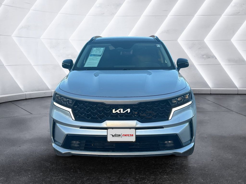 2022 Kia Sorento SX photo 2