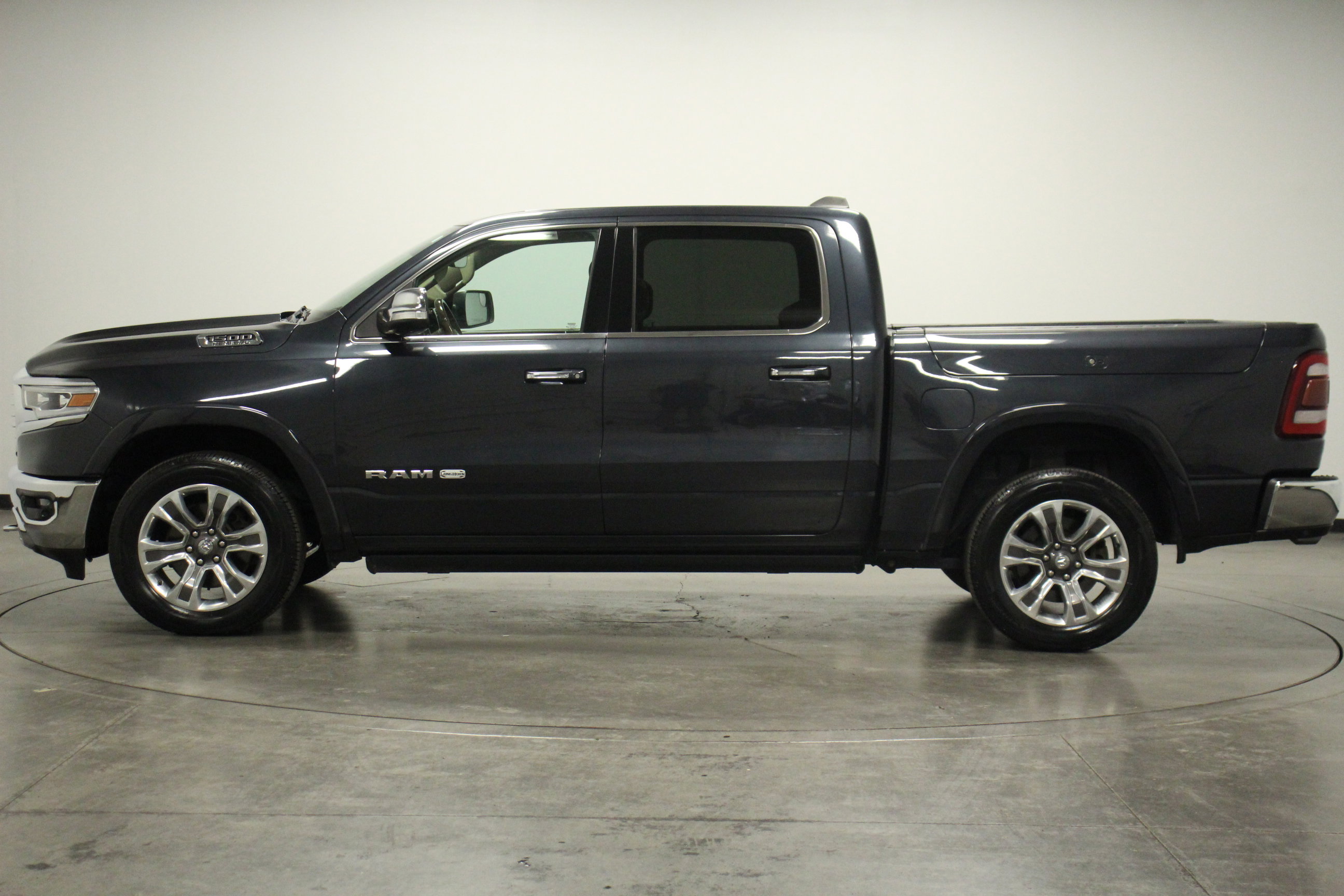 2019 Ram 1500 Laramie Longhorn photo 4
