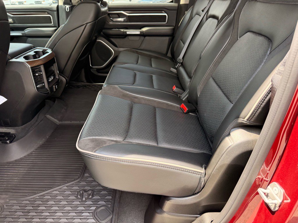 2022 Ram 1500 Laramie photo 10