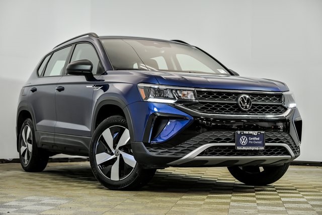 2024 Volkswagen Taos S's photo