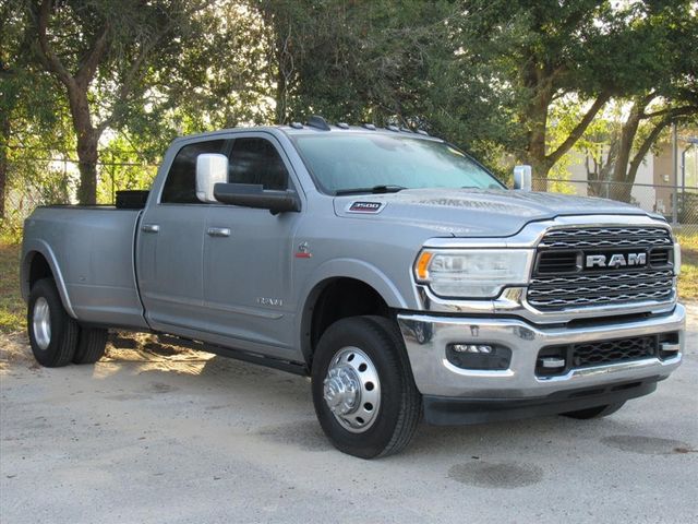 2021 RAM Ram 3500 Pickup Limited's photo