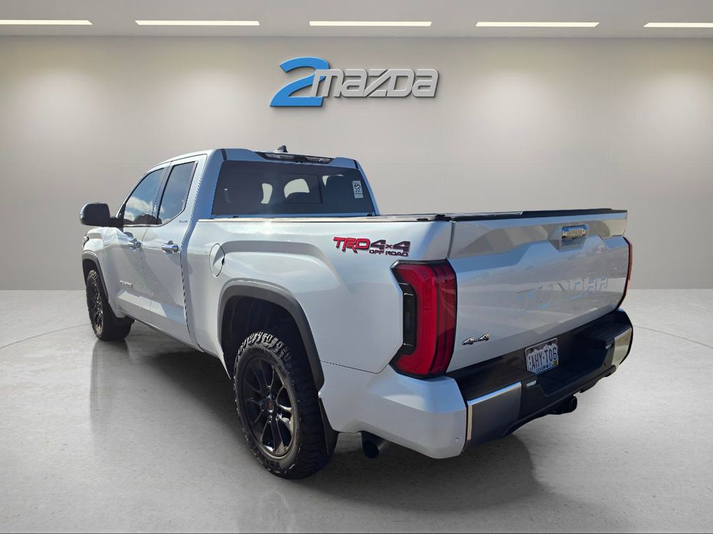 2022 Toyota Tundra Limited photo 2